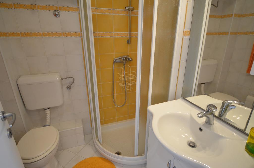 Apartment Anna Borik Rovinj Ngoại thất bức ảnh